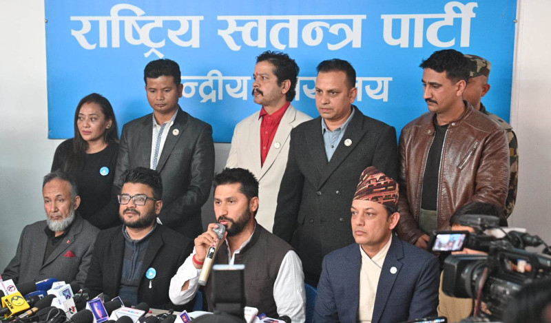 अन्तत: सरकारबाट बाहिरियो रास्वपा, मन्त्रीलाई बोलायो फिर्ता