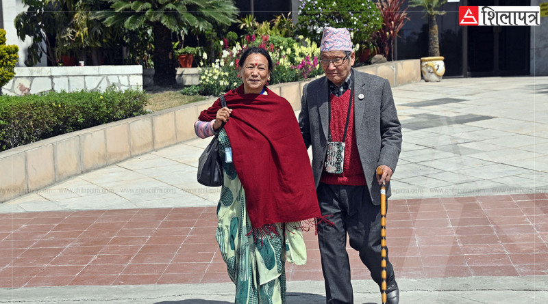 केपी–सीपीलाई सेल्टर दिएका खम्बू सर, श्रीमती शुभलक्ष्मीले डोर्‍याउँदै पुर्‍याउँछिन् संसद