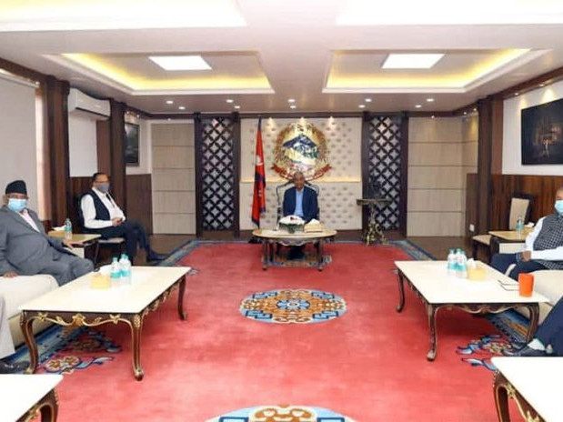 गठबन्धनमा सहमतिः लोसपाको भागमा ८ सिट तर राजेन्द्र महतोले गर्नुपर्ने छ माओवादीसँग प्रतिस्पर्धा