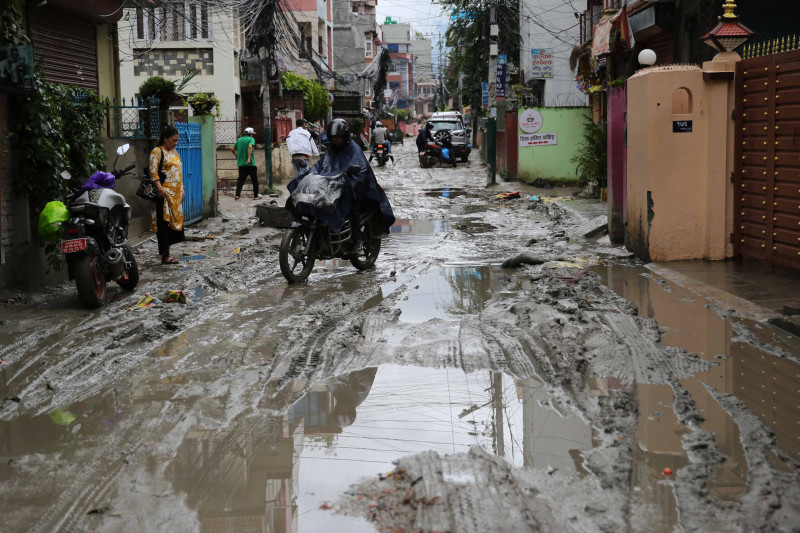 अरब सागर र बङ्गालको खाडीबाट जलवाष्पयुक्त हावाको प्रभाव, सातै प्रदेशमा वर्षाको सम्भावना