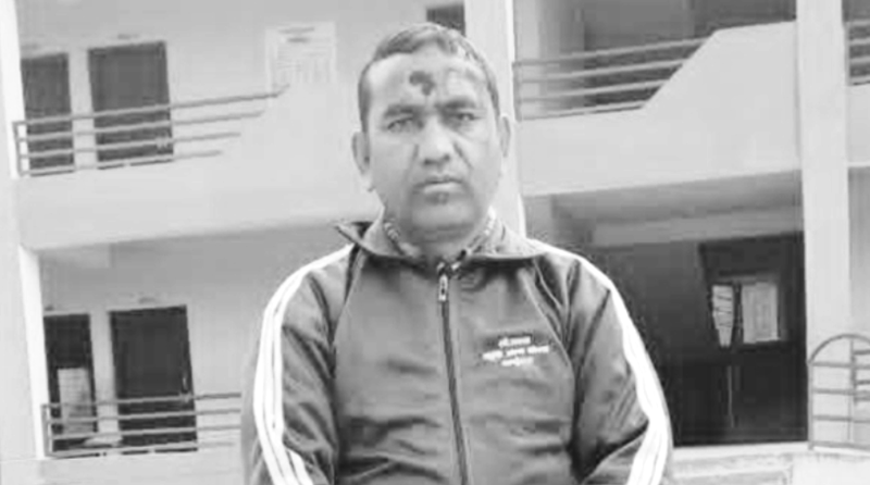 फेसबुक स्टाटसपछि प्रधानाध्यापक धामी मृत्यु प्रकरणमा आठ जना पक्राउ