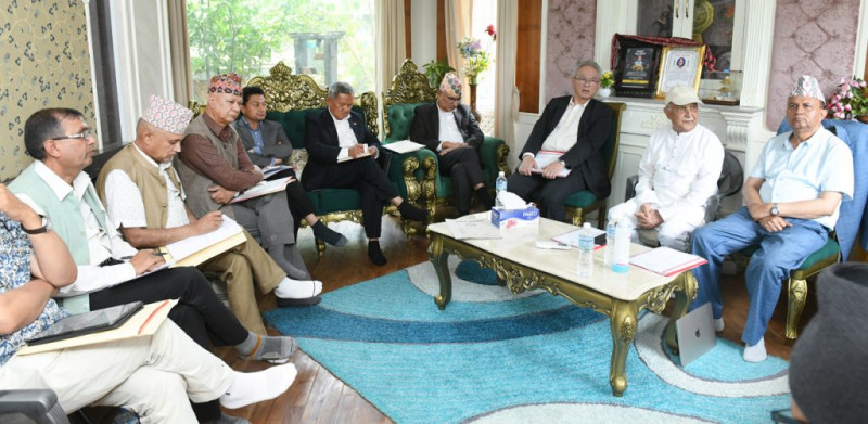 शनिबार ११ बजे बस्ने गरी सकियो एमाले सचिवालय बैठक
