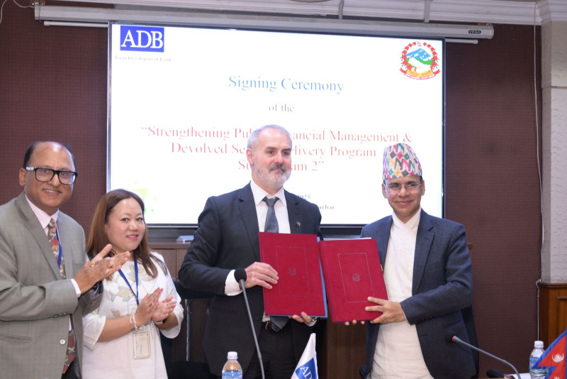 एसियाली विकास बैंकसँग १४ अर्ब ५६ करोड ऋण लिन नेपालले गर्‍यो सम्झौता