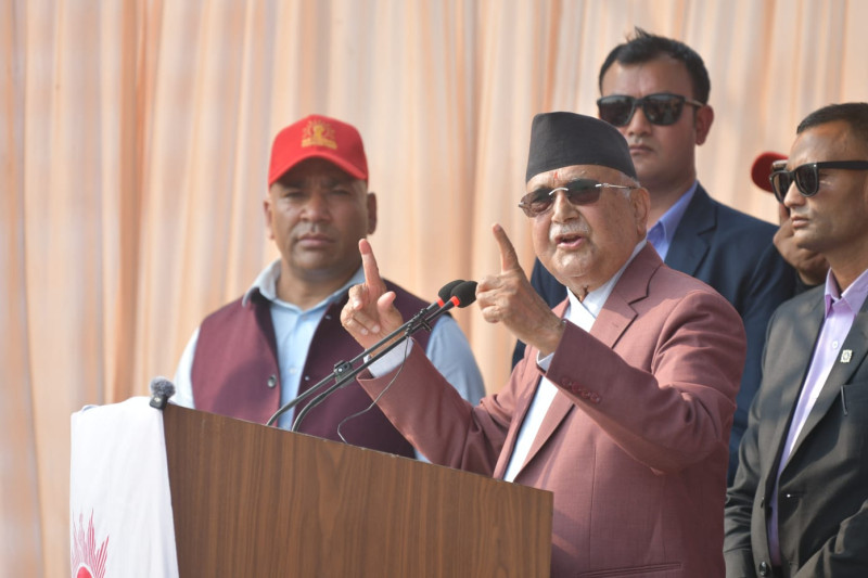 बालेनलक्षित ओलीको टिप्पणी– बच्चाबच्चीलाई के बन्ने भनेर सोधियो भने प्रधानमन्त्री भन्न सक्छन्