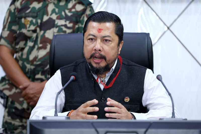 डिजिटल माध्यमबाट विद्युत् महसुल तिर्न ऊर्जामन्त्री श्रेष्ठको अपिल