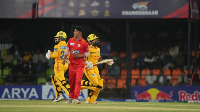 सुदूरपश्चिमलाई ‘ब्याक टु ब्याक’ झट्का, पावर प्ले नसकिँदै गुमे चार विकेट