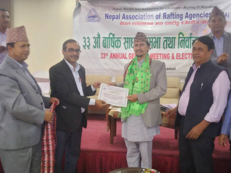 र्‍याफ्टिङ एजेन्सिजको अध्यक्षमा अधिकारी 