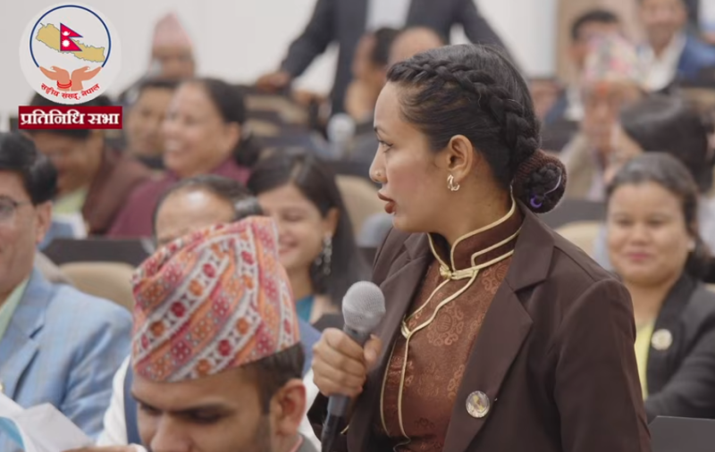 बाँदरबारे बोलिएको शब्दमा आशिका तामाङको नियमापत्ति