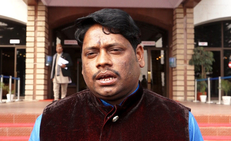 राष्ट्रपति देशको अनुहार हो, सहमति कायम गरौँः मन्त्री खान