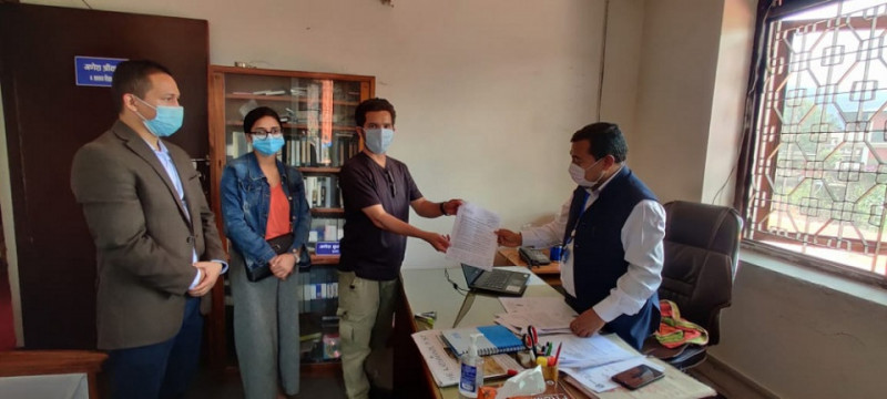 ओम्नीसँगै रक्षामन्त्री पोखरेल र स्वास्थ्यमन्त्री ढकालविरुद्ध अख्तियारमा उजुरी