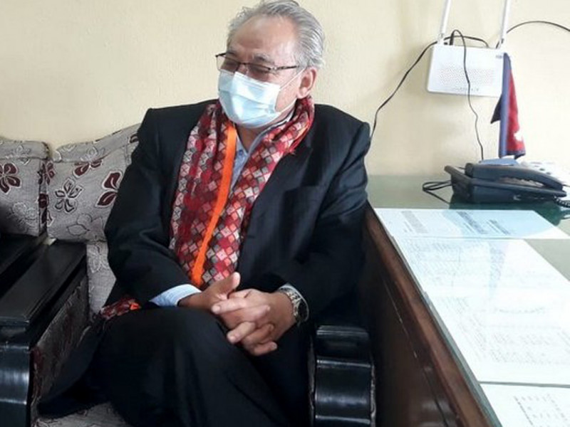 चुनावभरि कहाँ हराए बादल ?