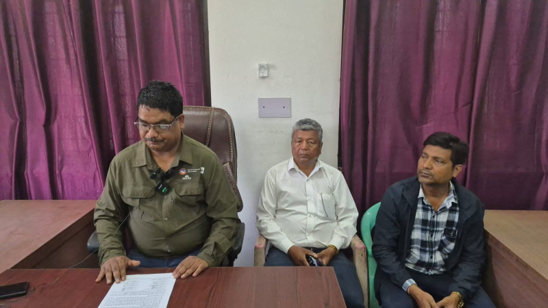 भिरबाट सिंगै टेम्पो फालेपछि वन कार्यालयले भन्यो– फलामे अस्थिपञ्जर दुर्घटनावश भिरबाट खस्न पुग्यो