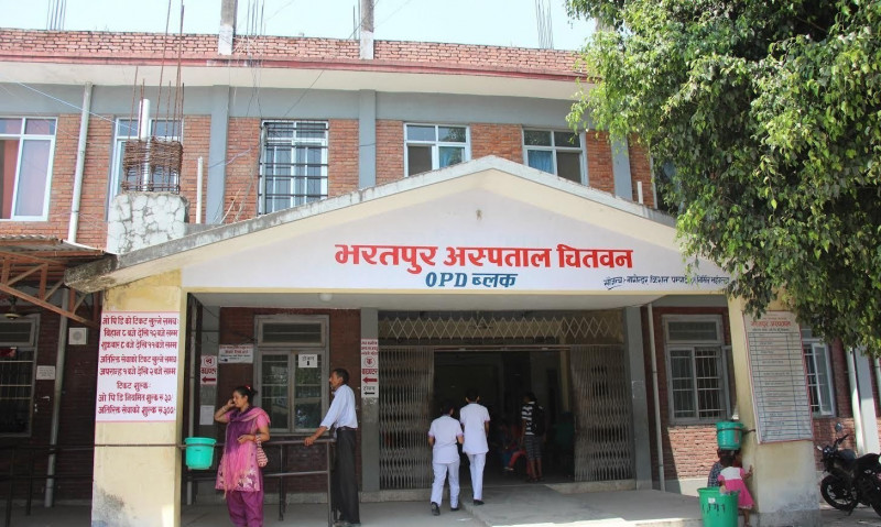 भरतपुर अस्पतालकाे मेसुमा डा. पाण्डे 