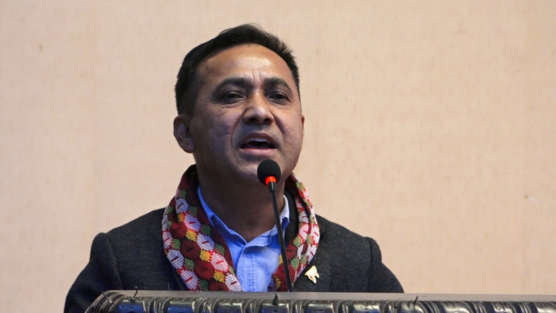 विश्वप्रकाशले भने- मैले र गगनले पार्टीको बैठकमा कुलमानलाई हटाउन हुँदैन भनेका थियौँ
