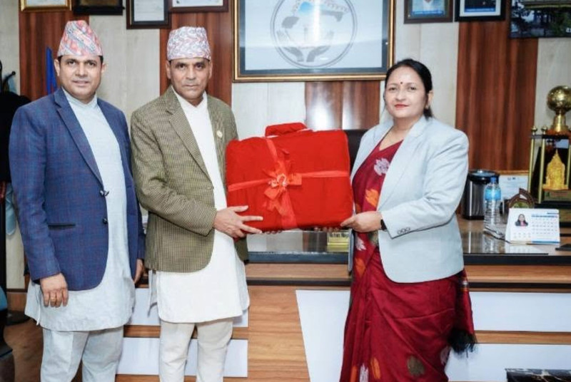 सुर्खेतका पालिकाको बजेट : वीरेन्द्रनगरको पुँजीगतर्फ ६७ प्रतिशत, अन्यको चालु शीर्षकमा दोब्बर रकम