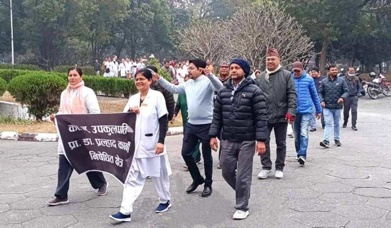 ठप्प बीपी प्रतिष्ठान:  १६ वर्षदेखि बढुवा रोकिँदा आन्दोलित कर्मचारी