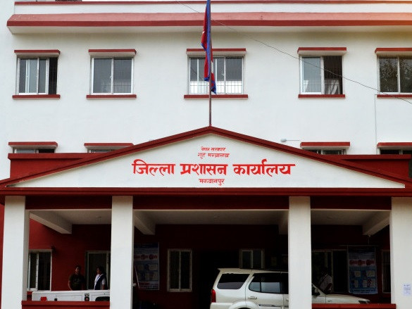 मकवानपुरका वडाध्यक्षले दिए अपमानजनक नाम सच्याउन निवेदन 