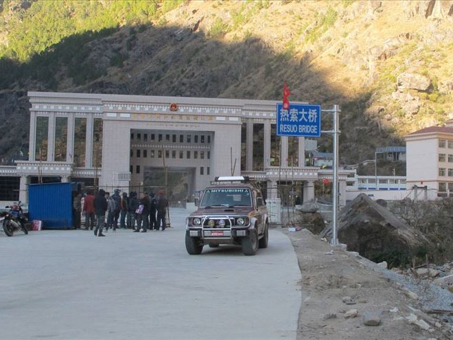 केरुङ नाका दुई सातादेखि बन्द, खुलाउन सरकारले थाल्यो पहल 