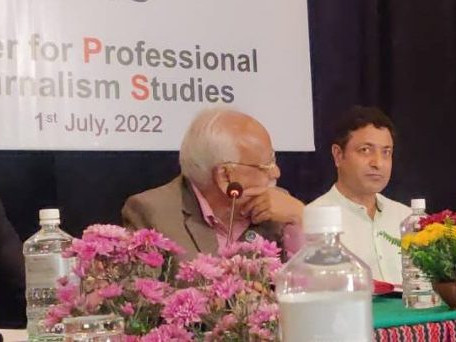देश संकटतर्फ उन्मुख भएको विज्ञहरूको दाबी, आयात नियन्त्रण गर्न आग्रह