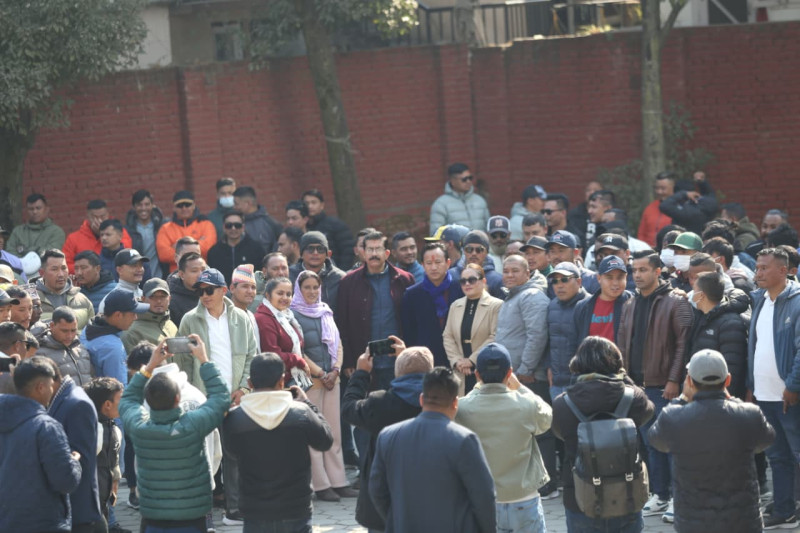 भृकुटीमण्डपमा महाधिवेशन, सानेपामा भेला