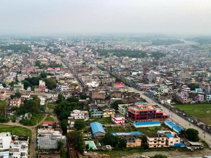कोरोना संक्रमण बढेपछि दाङको तुलसीपुर क्षेत्रका विद्यालय बन्द