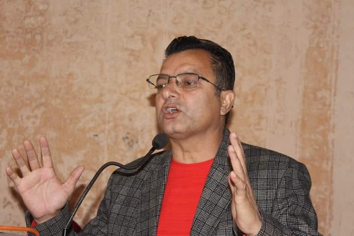 दिनेश कोइरालाको प्रश्न : सुशीला कार्की नेतृत्वको सरकार असफल भयो भने देश कहाँ पुग्छ ?
