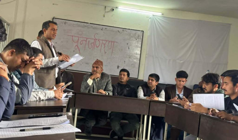 एमालेका युवा नेताहरुले गरे पार्टी रुपान्तरण अभियानको घोषणा