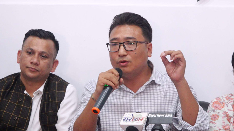 नेविसंघले गर्‍यो ओली र लेखकमाथि अनुसन्धानको माग