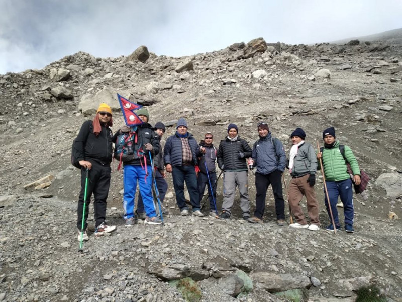 मनाङमा पर्यटक भित्र्याउन पदमार्गको अनुगमन 