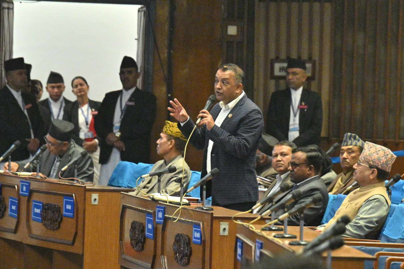 रवि लामिछाने गोर्खा मिडियाको सञ्चालक हुँदै सहकारीको करोडौँ रकम लगियोः गगन थापा