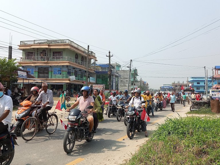 झापामा २९२८ ले गरे उम्मेदवारी दर्ता, १५ पालिका प्रमुखका लागि १३० जना प्रतिस्पर्धामा