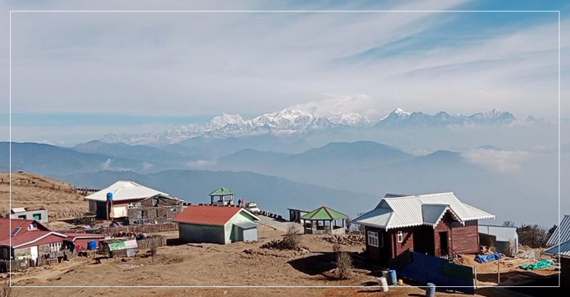 इलामका सीमावर्ती गाउँमा विद्यार्थी छन्, विद्यालय छैनन्