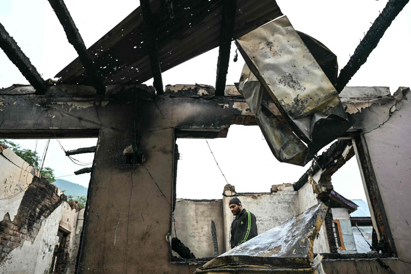 लाहौरको एयर डिफेन्स सिस्टम ध्वस्त बनाएको भारतको दाबी, के भन्छ पाकिस्तान ?