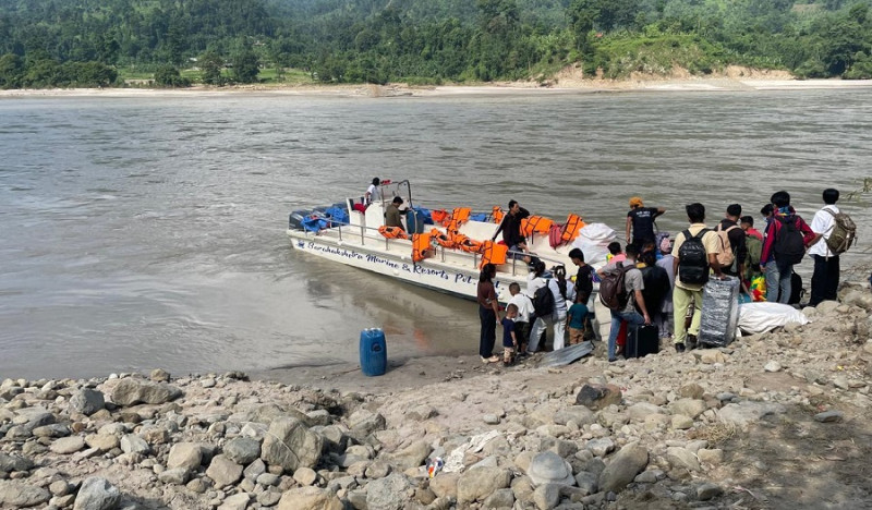 सप्तकोशीमा जेटबोट दुर्घटना, तीन जनाको मृत्यु