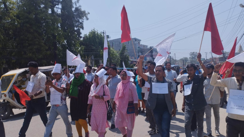 नेकपा एकीकृत समाजवादीद्वारा कैलालीमा भ्रष्टाचारविरुद्ध प्रदर्शन 