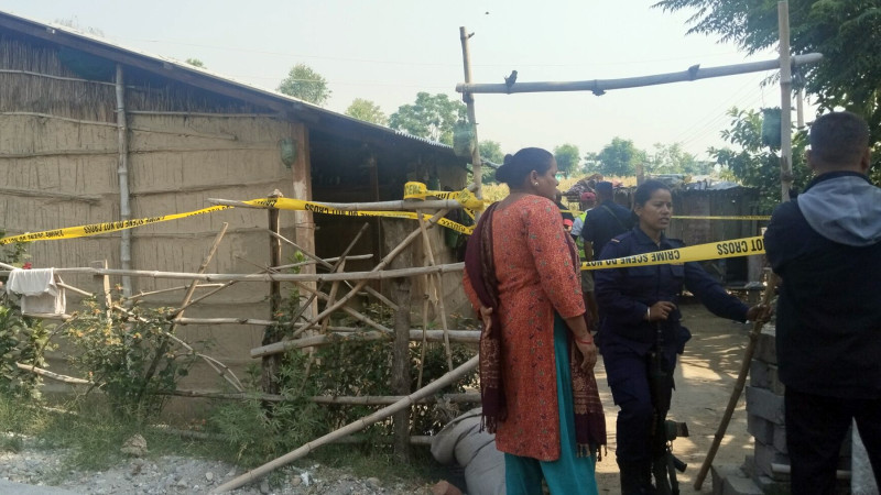 कञ्चनपुरमा घरभित्रै पुरुषको हत्या, प्रहरीलाई खबर दिने श्रीमती नियन्त्रणमा