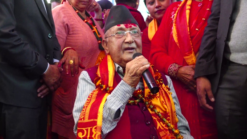 एमालेले जारी गर्‍यो अध्यक्ष ओलीलाई मत दिनैपर्ने ३० कारण