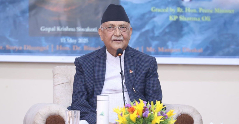 ओलीको दाबी: फेरि राजनीतिमा फर्किन पाइँदैन भनेरै विद्याजीलाई दोस्रो पटक राष्ट्रपति बनाएको हुँ