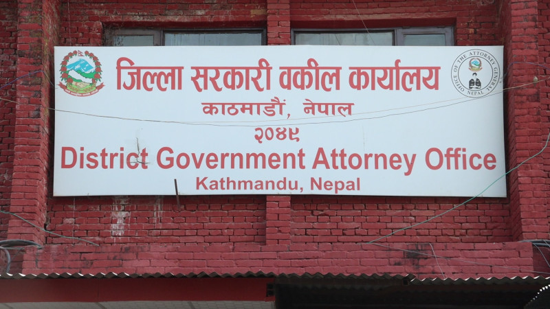 ललितानिवास जग्गा प्रकरण : संगठित अपराधमा नचलाएर मुद्दा कमजाेर पार्न खाेजिएकाे  हाे ? के भन्छन् विज्ञ ?