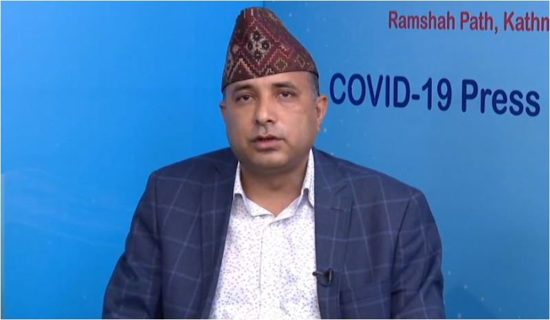 डाक्टर, स्वास्थ्यकर्मीविरुद्ध होइन, कोभिड– १९ विरुद्ध लडाइँ लडौँ : डा. कार्की