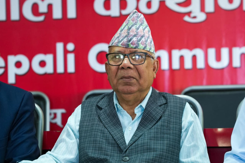 श्रम क्षेत्रका समस्या समाधानको अगुवाइ मजदुर संगठनले गर्नुपर्छ : माधव नेपाल