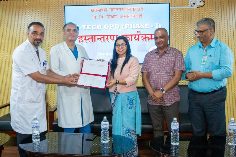 शिक्षण अस्पताललाई १ करोड ७० लाख बराबरको प्रविधि तथा उपकरण हस्तान्तरण