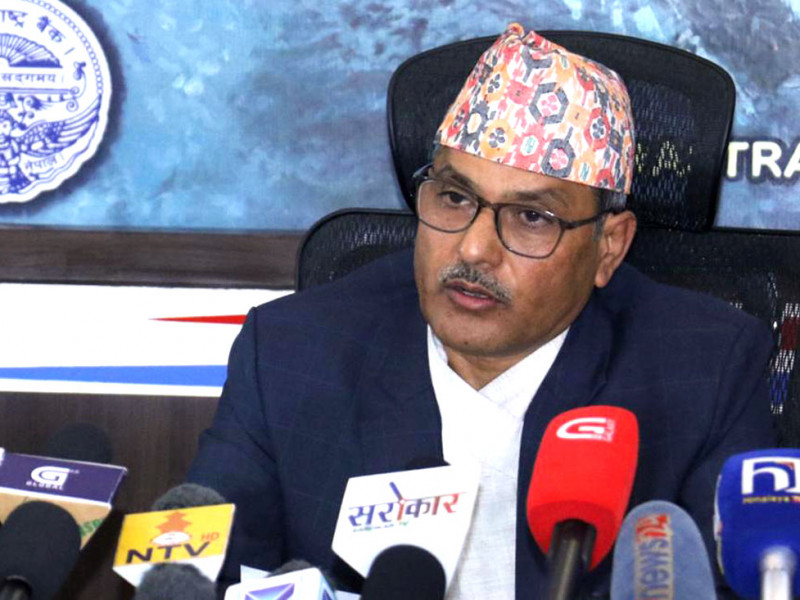 अर्थलाई गभर्नरको 'इग्नोर', एमडेक बैठकमा पनि भएनन् सहभागी
