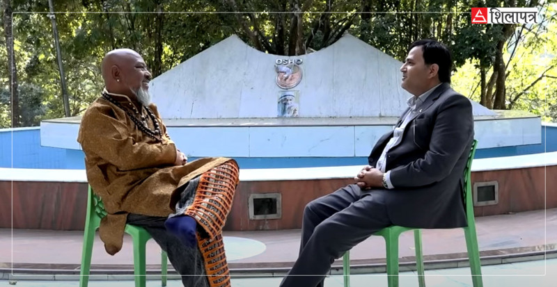 कसैको संस्कृतिबारे कमेडी बनाउँदा १० पटक सोच्नुपर्छ : मनाेज गजुरेल (भिडियो अन्तर्वार्ता)