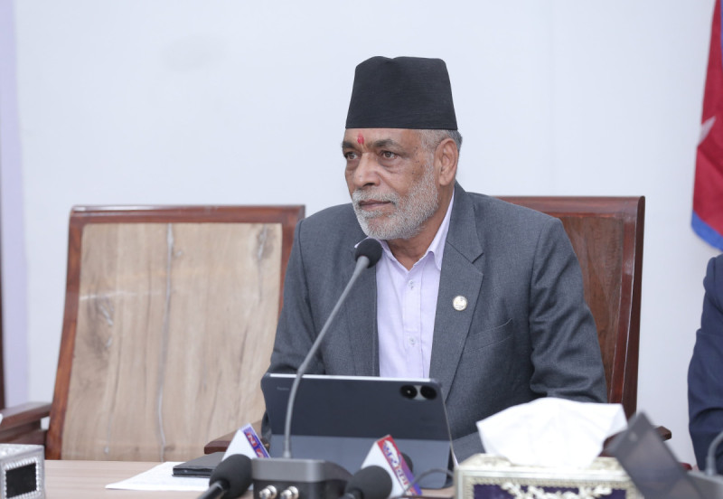 कृषिमन्त्री अधिकारीले पनि दिए राजीनामा