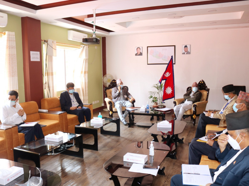 विभागीय प्रमुखहरूलाई शिक्षामन्त्री श्रेष्ठको निर्देशन- तत्काल देखिनेगरी काम अघि बढाउनुस्