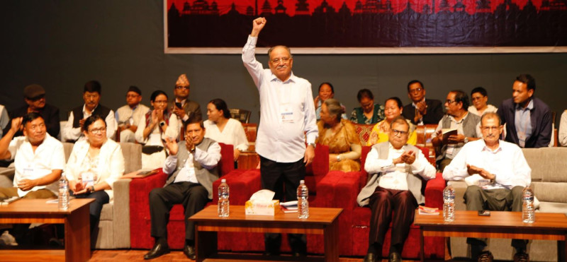 पहिलो दिन बबण्डर मच्चिएको माओवादी बैठकमा आज टोली नेता बोल्ने, थामिएला विवाद ?