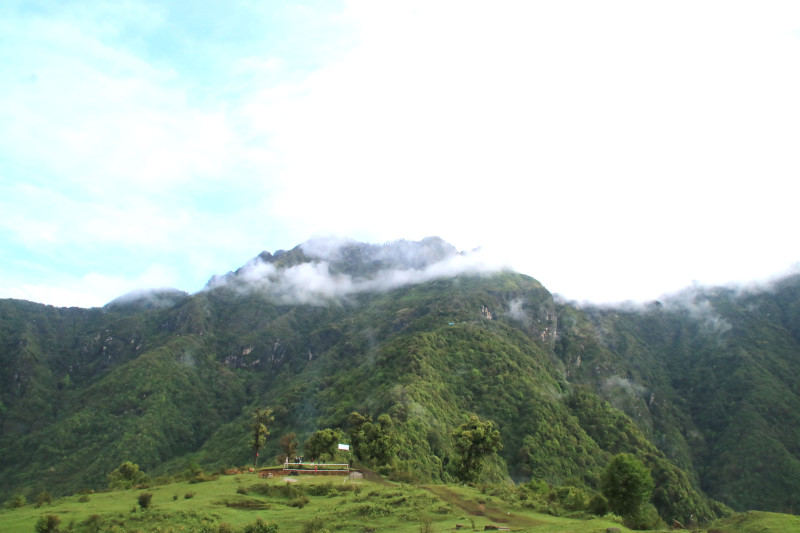 सबै प्रदेशका पहाडी भूभागमा आंशिक बदलीसँगै हल्का हिमपातको सम्भावना