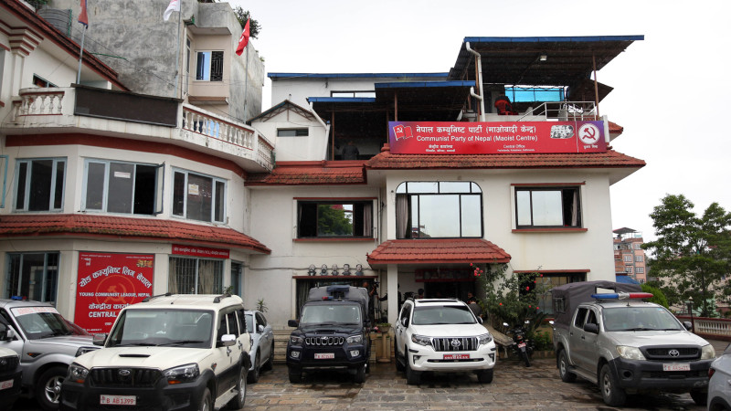 माओवादी तेस्रो पुस्ता ६० वर्षे उमेरहदको बहसमा, यो मापदण्ड लागू भए दुई जना मात्र बाँकी रहने