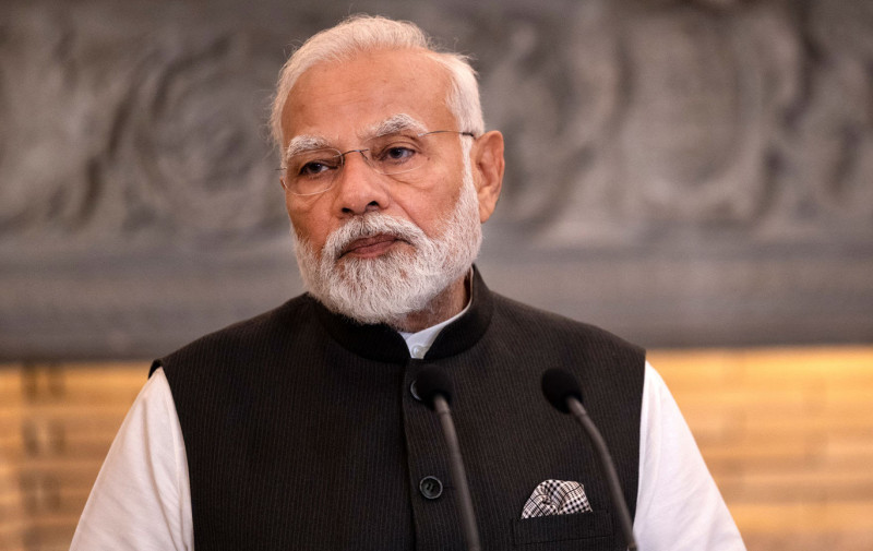 घट्दो क्रेजका बीच मोदी पाँचै वर्ष प्रधानमन्त्री बन्लान् ?
